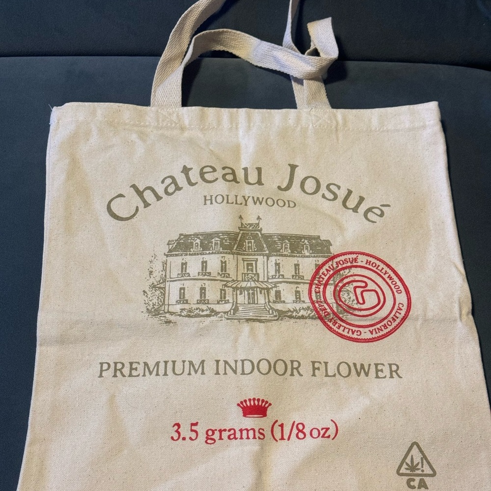 Gallery Dept. Chateau Josue Hollywood Premium Indoor Flower Tote Bag